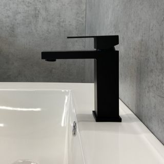 Смеситель для раковины Comforty чёрный матовый FC045A-CMT